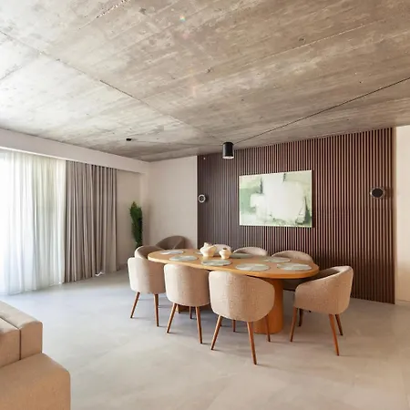 Apartment Designer & Seaviews Hot Tub, Sauna & Concierge Sliema